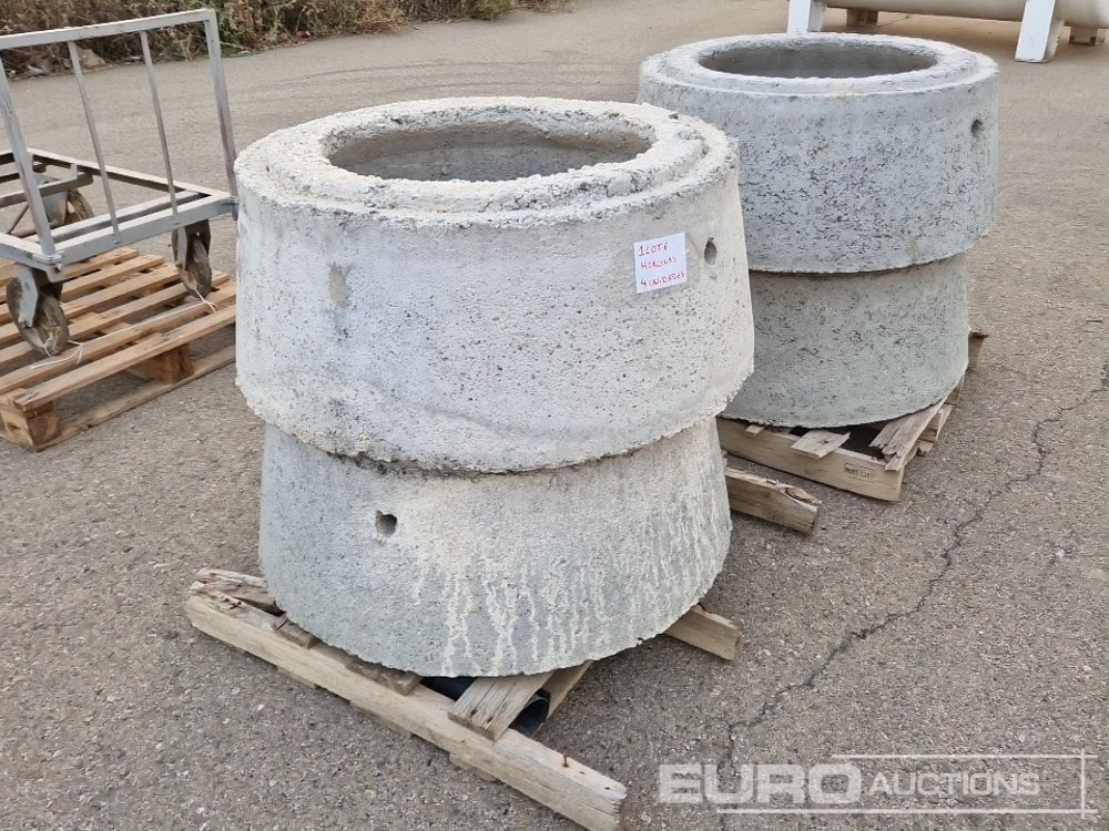 Concrete Tubes (4 of) - İnşaat ekipmanı: fotoğraf 1 Concrete Tubes (4 of) - İnşaat ekipmanı: fotoğraf 1