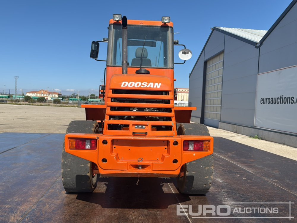 Doosan MEGA 160V - Tekerlekli yükleyici: fotoğraf 4 Doosan MEGA 160V - Tekerlekli yükleyici: fotoğraf 4