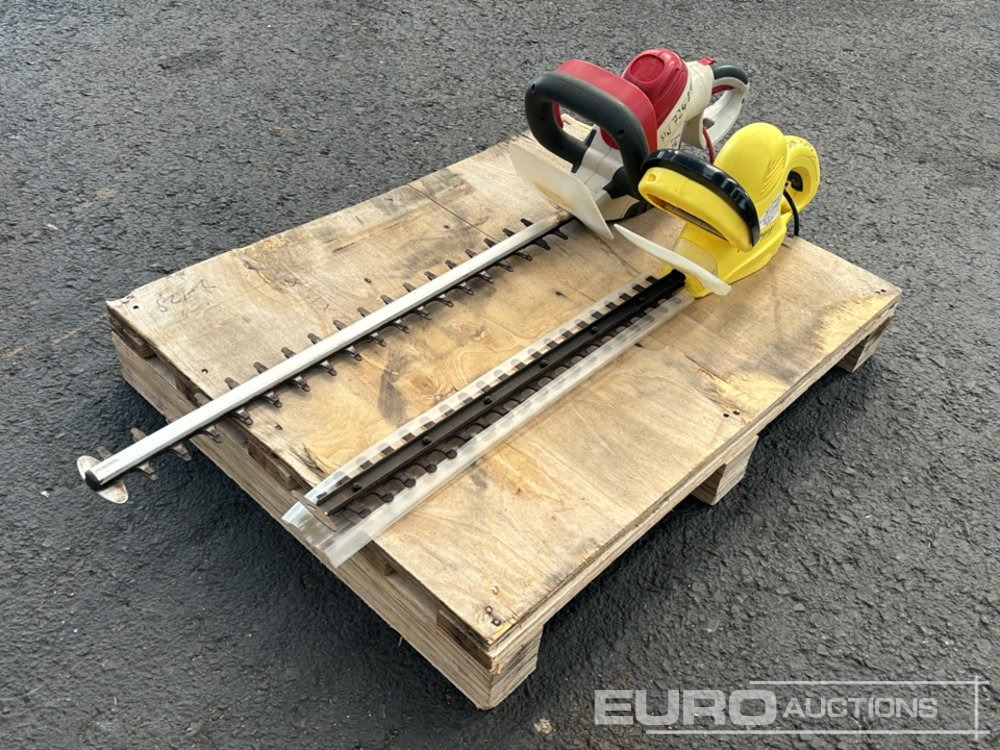 Electric Hedge Trimmer (2 of) / Cortasetos Eléctrico - İnşaat ekipmanı: fotoğraf 1 Electric Hedge Trimmer (2 of) / Cortasetos Eléctrico - İnşaat ekipmanı: fotoğraf 1