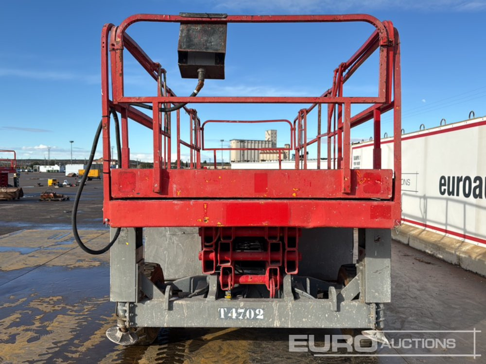 Haulotte H12SXL - Makasli platform: fotoğraf 4 Haulotte H12SXL - Makasli platform: fotoğraf 4