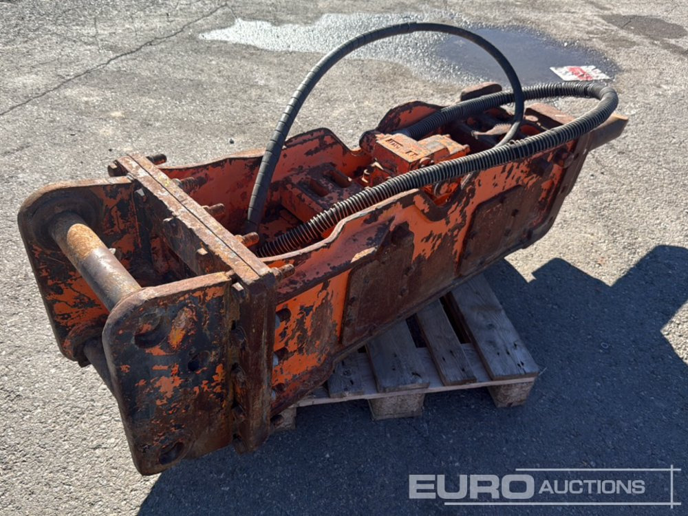 NPK Hydraulic Breaker to suit 7-10 Ton Excavator - Hidrolik kırıcı: fotoğraf 1 NPK Hydraulic Breaker to suit 7-10 Ton Excavator - Hidrolik kırıcı: fotoğraf 1