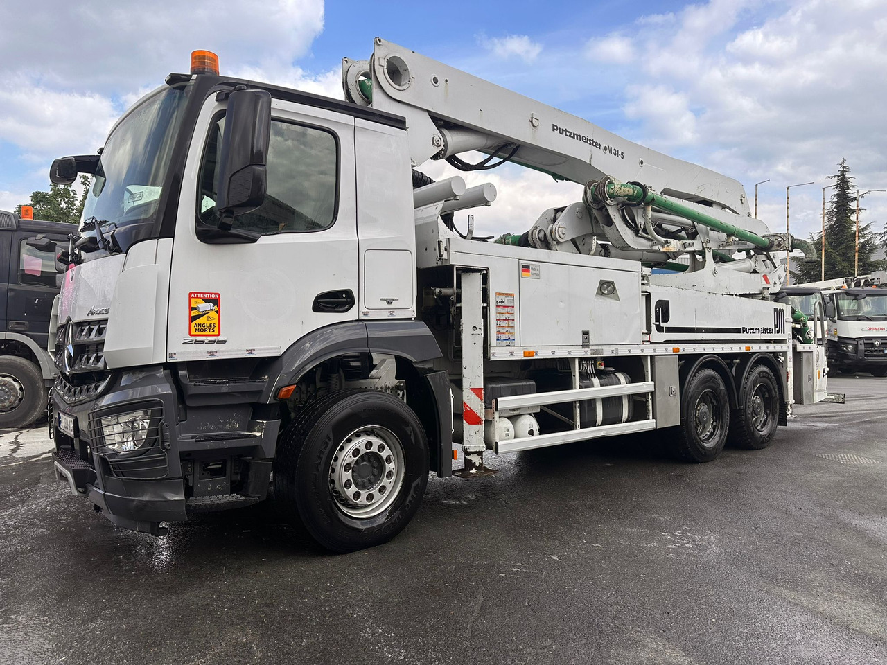 Pompe à béton PUTZ 31m avec cabine Mercedes-Benz Arocs 2636 DZ-389-XG - Mobil beton pompası: fotoğraf 2 Pompe à béton PUTZ 31m avec cabine Mercedes-Benz Arocs 2636 DZ-389-XG - Mobil beton pompası: fotoğraf 2