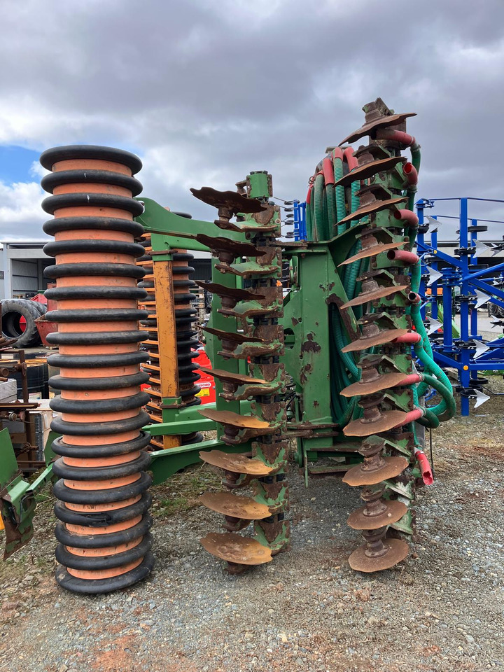 Amazone Catros 5001-2 Pro - Disk tırmığı: fotoğraf 2 Amazone Catros 5001-2 Pro - Disk tırmığı: fotoğraf 2