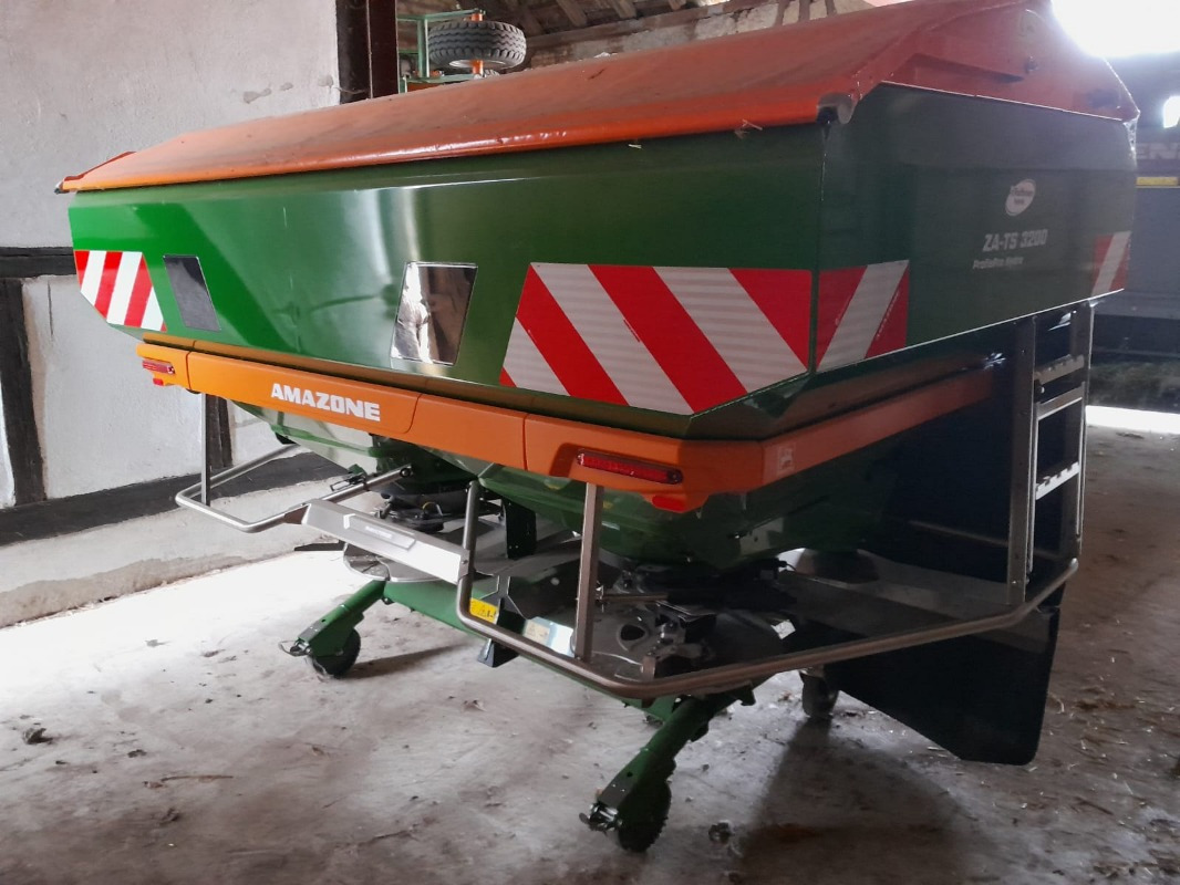 Amazone ZA-TS Hydro 4200 Ultra - Ilaçlama makinesi: fotoğraf 2 Amazone ZA-TS Hydro 4200 Ultra - Ilaçlama makinesi: fotoğraf 2