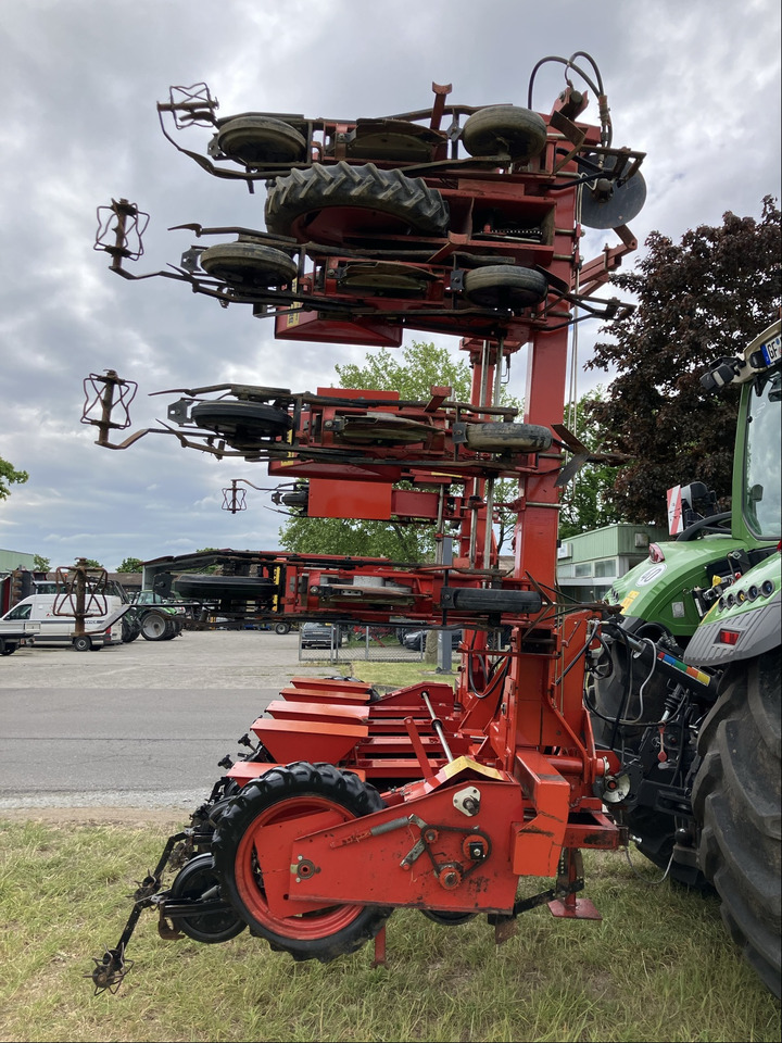 Becker Rübendrille 12 Reihen - Ekim makinesi: fotoğraf 3 Becker Rübendrille 12 Reihen - Ekim makinesi: fotoğraf 3