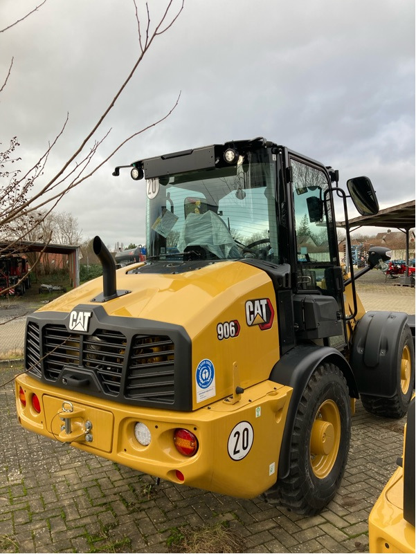 Caterpillar 906 - Tekerlekli yükleyici: fotoğraf 2 Caterpillar 906 - Tekerlekli yükleyici: fotoğraf 2