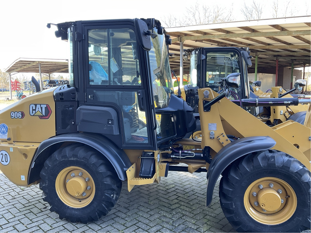 Caterpillar 906 - Tekerlekli yükleyici: fotoğraf 3 Caterpillar 906 - Tekerlekli yükleyici: fotoğraf 3