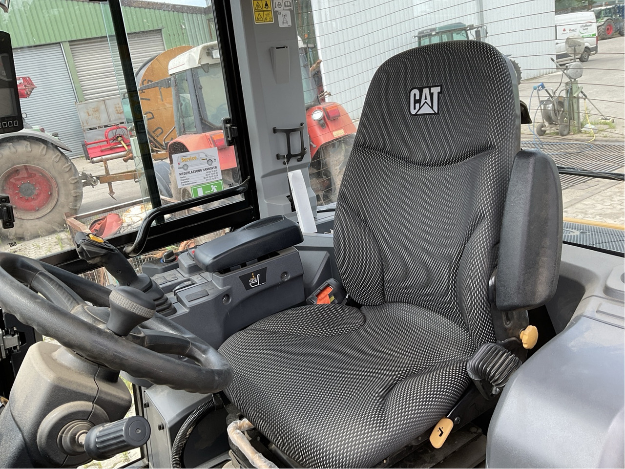 Caterpillar 908 HL - Tekerlekli yükleyici: fotoğraf 3 Caterpillar 908 HL - Tekerlekli yükleyici: fotoğraf 3