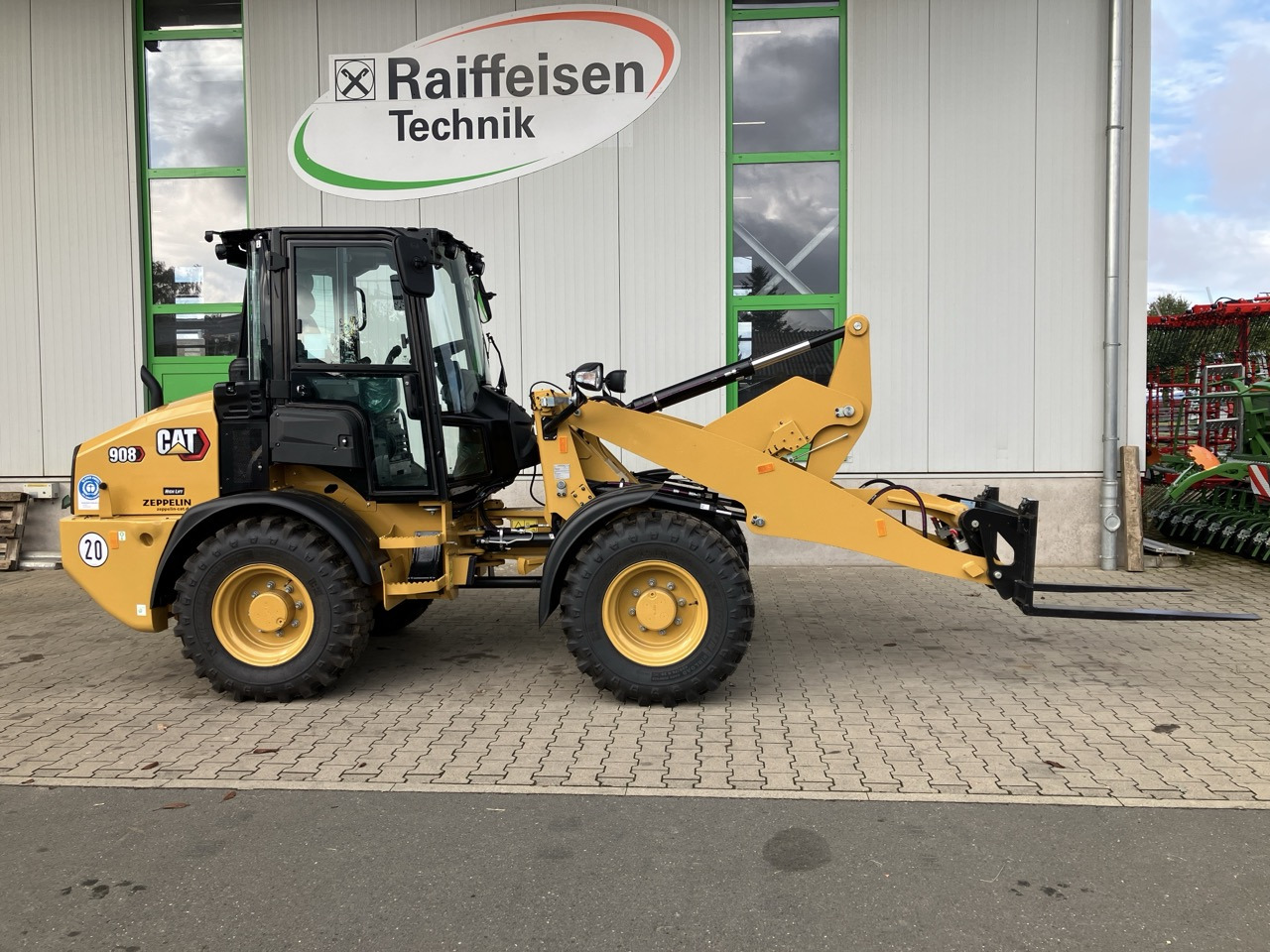 Caterpillar 908 HL - Tekerlekli yükleyici: fotoğraf 1 Caterpillar 908 HL - Tekerlekli yükleyici: fotoğraf 1
