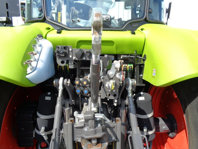 Traktör Claas Arion 430: fotoğraf 15