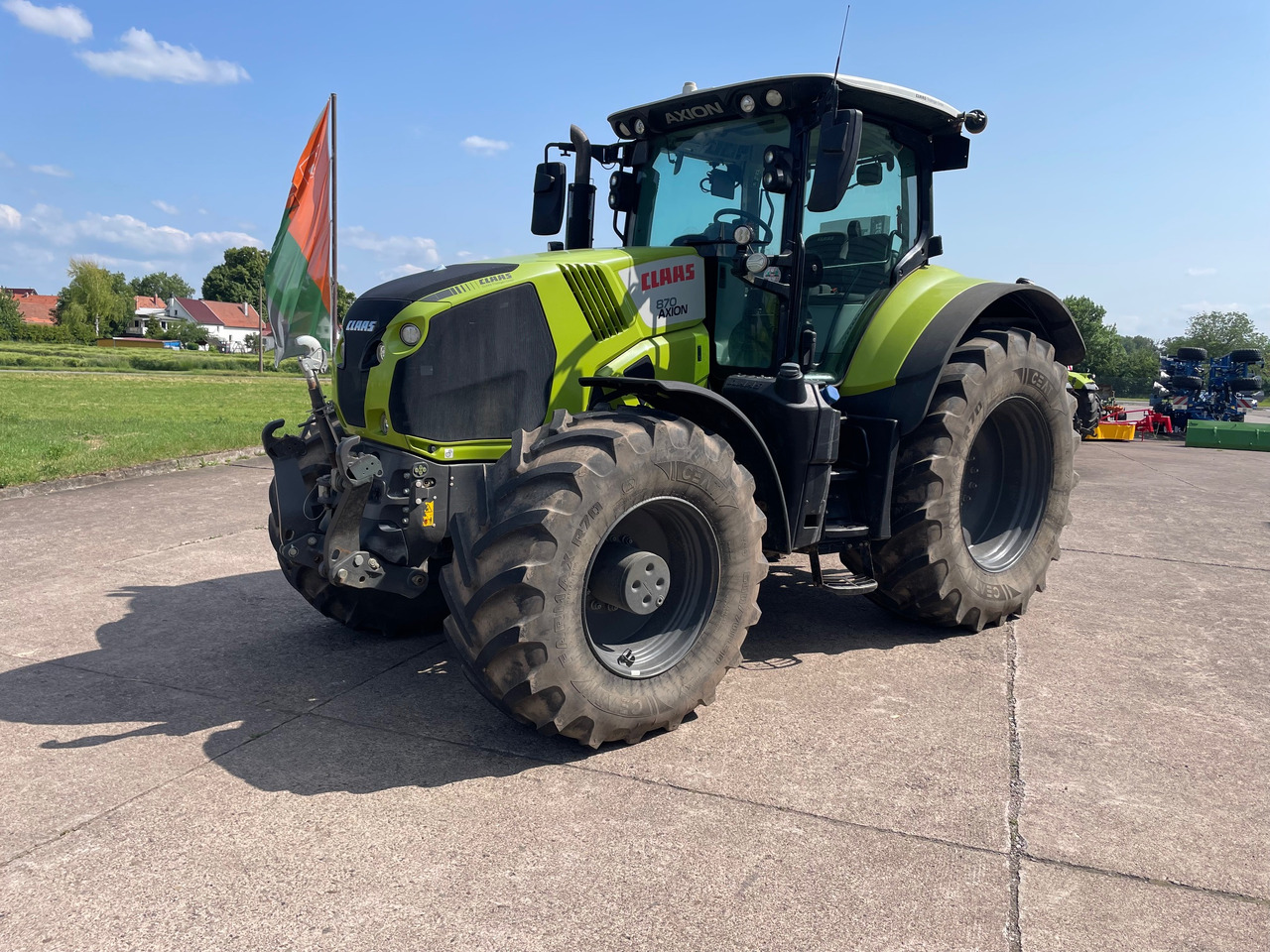 Claas Axion 870 CMATIC - Traktör: fotoğraf 1 Claas Axion 870 CMATIC - Traktör: fotoğraf 1