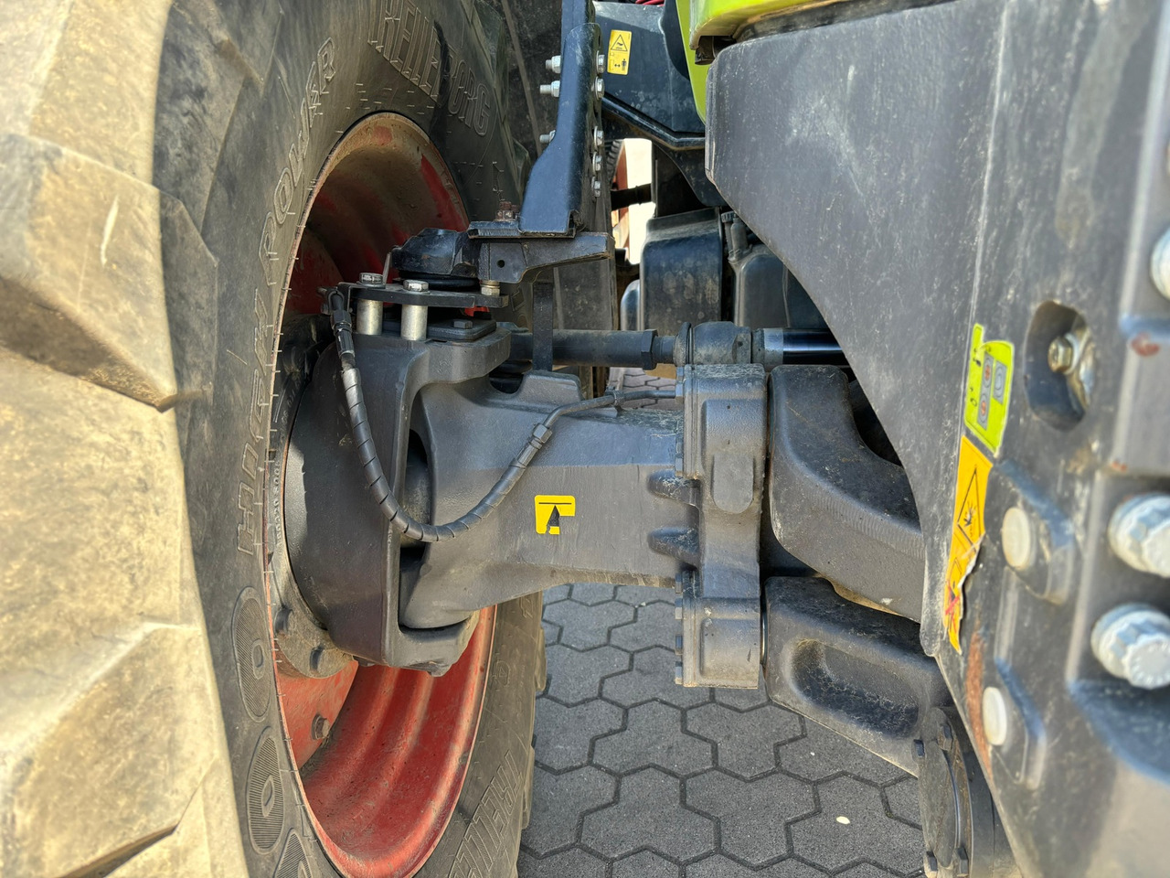 Claas Axion 960 TerraTrac - Traktör: fotoğraf 4 Claas Axion 960 TerraTrac - Traktör: fotoğraf 4