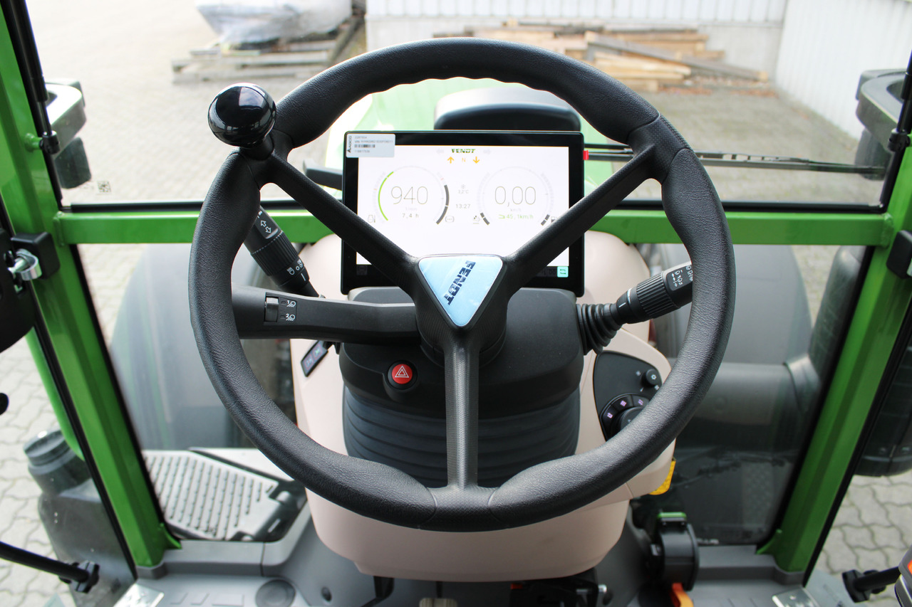 Fendt 211S Vario Gen3 Power Sett2 - Traktör: fotoğraf 4 Fendt 211S Vario Gen3 Power Sett2 - Traktör: fotoğraf 4