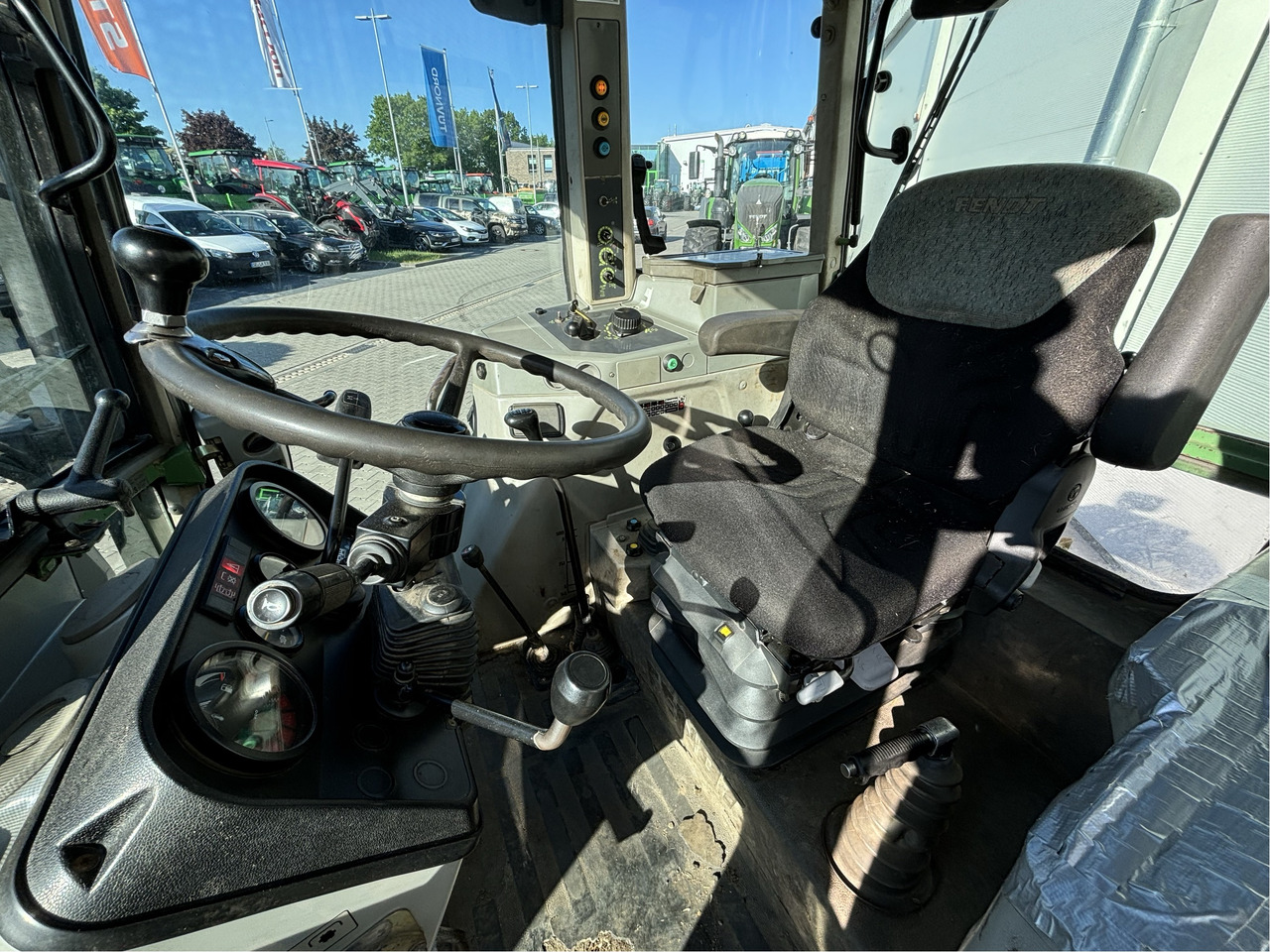 Fendt 309 C - Traktör: fotoğraf 2 Fendt 309 C - Traktör: fotoğraf 2