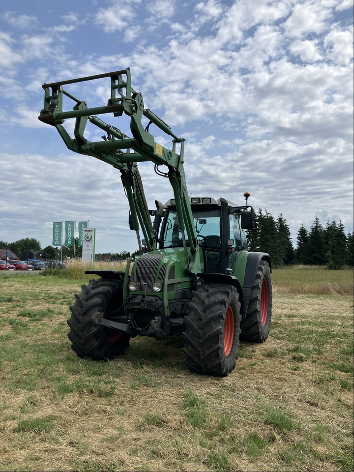 Fendt 712 COM1 - Traktör: fotoğraf 1 Fendt 712 COM1 - Traktör: fotoğraf 1