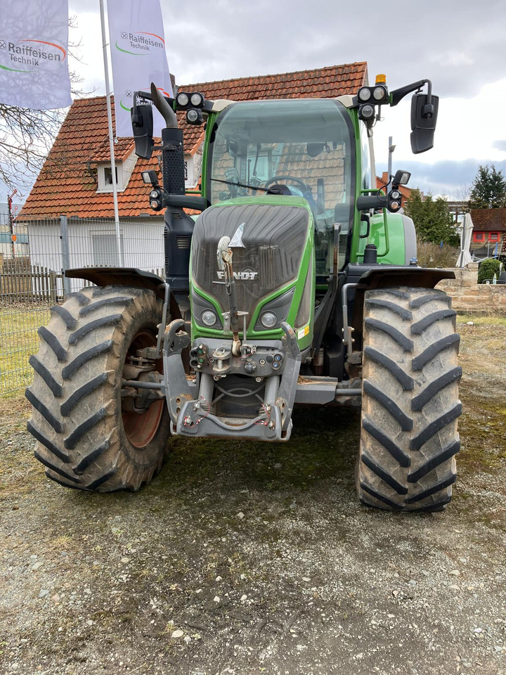 Fendt 718 Vario S4 Power - Traktör: fotoğraf 4 Fendt 718 Vario S4 Power - Traktör: fotoğraf 4
