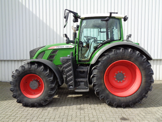 Fendt 720 Vario S4 Power - Traktör: fotoğraf 1 Fendt 720 Vario S4 Power - Traktör: fotoğraf 1