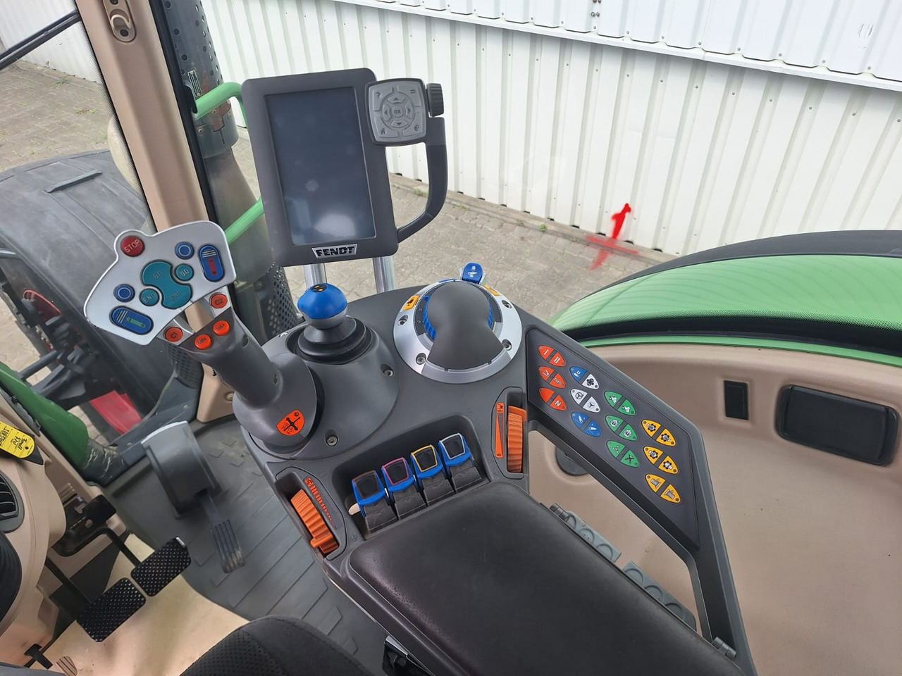 Fendt 720 Vario SCR Profi - Traktör: fotoğraf 5 Fendt 720 Vario SCR Profi - Traktör: fotoğraf 5