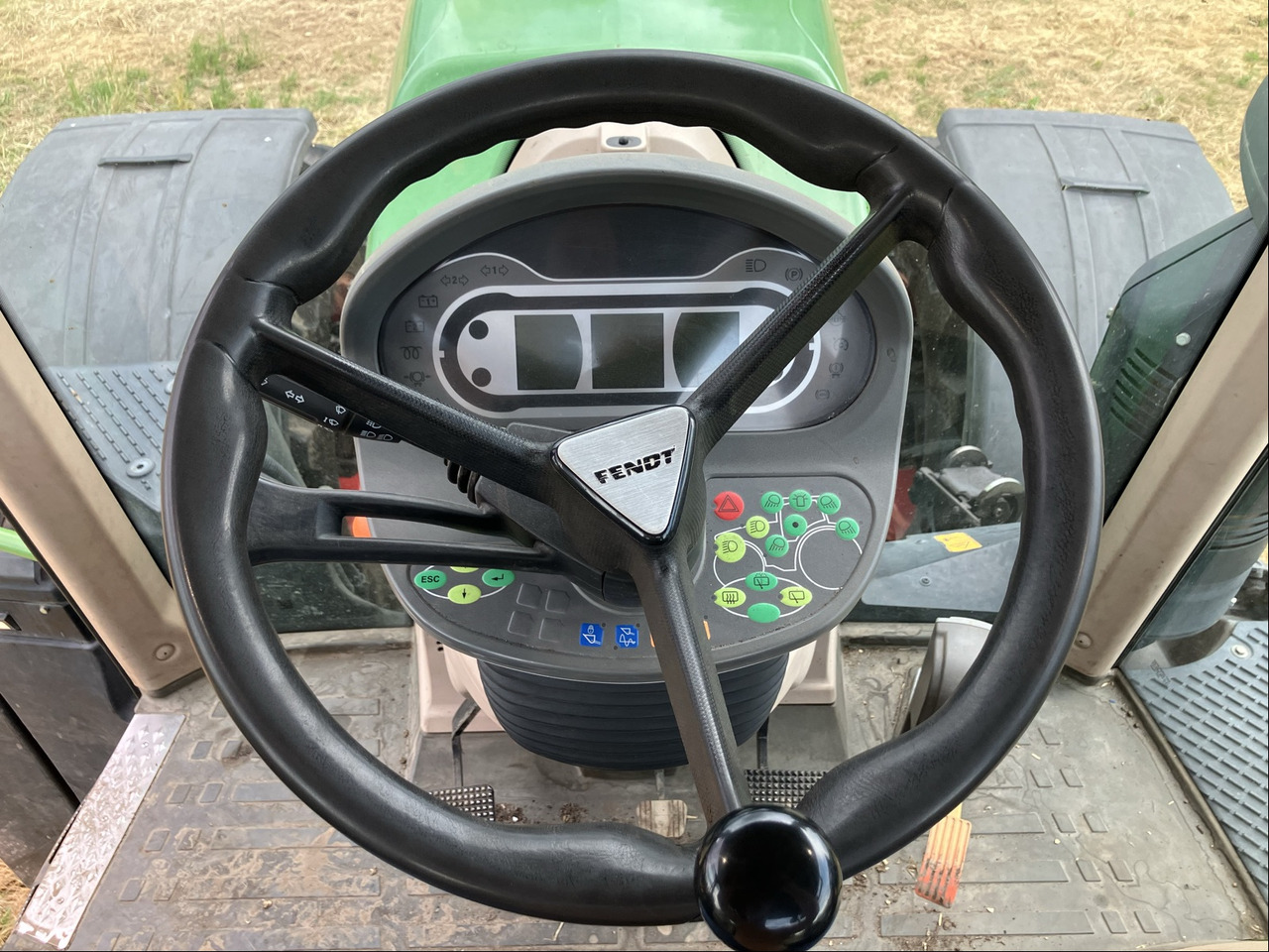 Traktör Fendt 724 Vario S4: fotoğraf 10