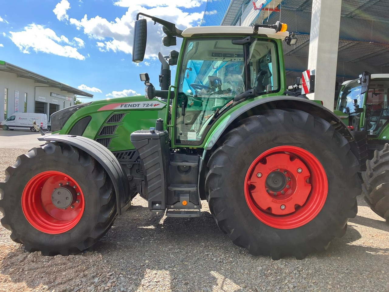 Fendt 724 Vario S4 Profi - Traktör: fotoğraf 4 Fendt 724 Vario S4 Profi - Traktör: fotoğraf 4