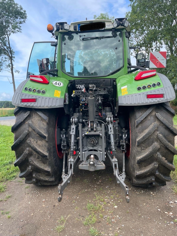 Fendt 728 Vario Gen7 Power - Traktör: fotoğraf 3 Fendt 728 Vario Gen7 Power - Traktör: fotoğraf 3