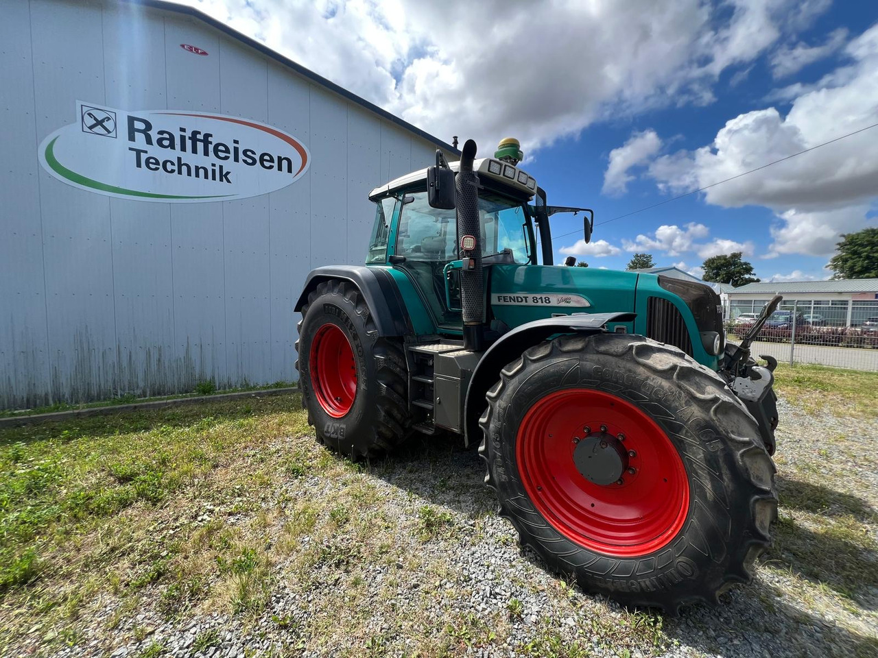 Fendt 818 Vario - Traktör: fotoğraf 1 Fendt 818 Vario - Traktör: fotoğraf 1