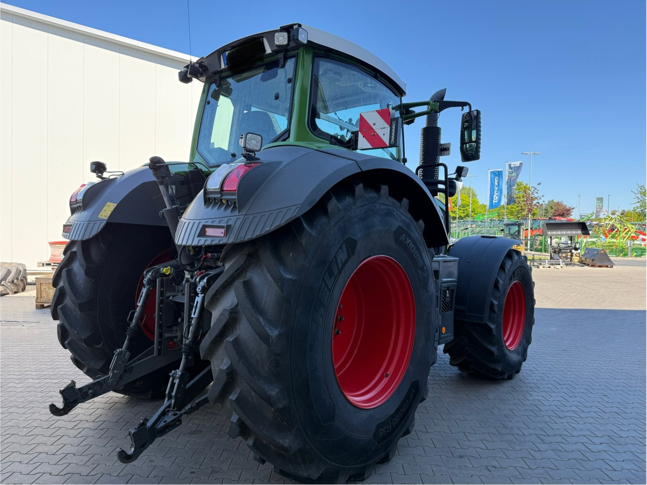Fendt 828 Vario ProfiPlus Motor NEU - Traktör: fotoğraf 5 Fendt 828 Vario ProfiPlus Motor NEU - Traktör: fotoğraf 5