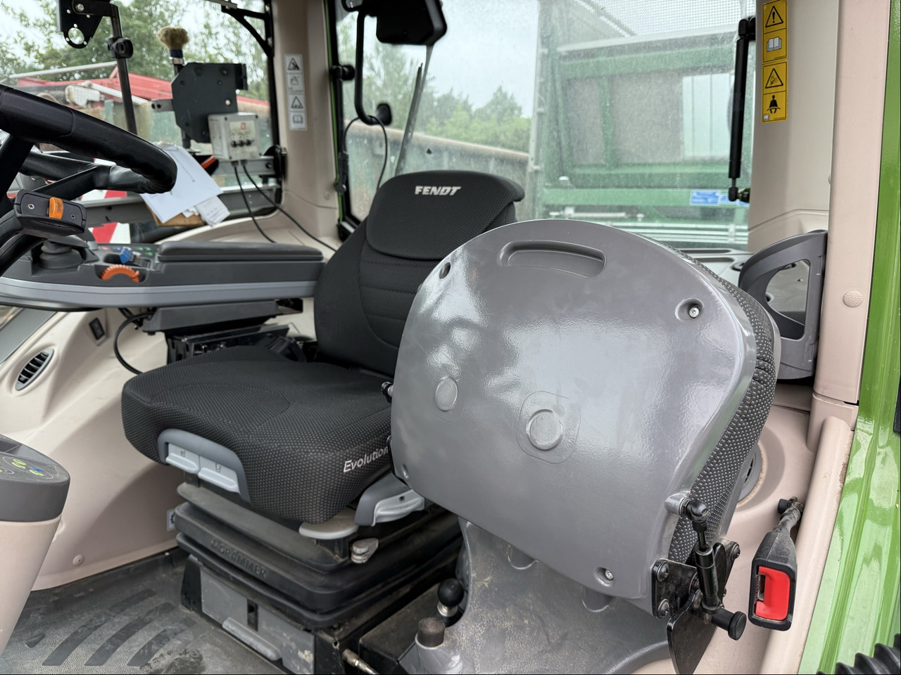 Fendt 828 Vario S4 ProfiPlus - Traktör: fotoğraf 2 Fendt 828 Vario S4 ProfiPlus - Traktör: fotoğraf 2