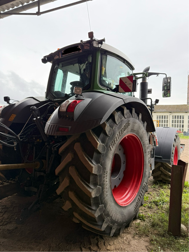 Fendt 828 Vario S4 ProfiPlus - Traktör: fotoğraf 2 Fendt 828 Vario S4 ProfiPlus - Traktör: fotoğraf 2