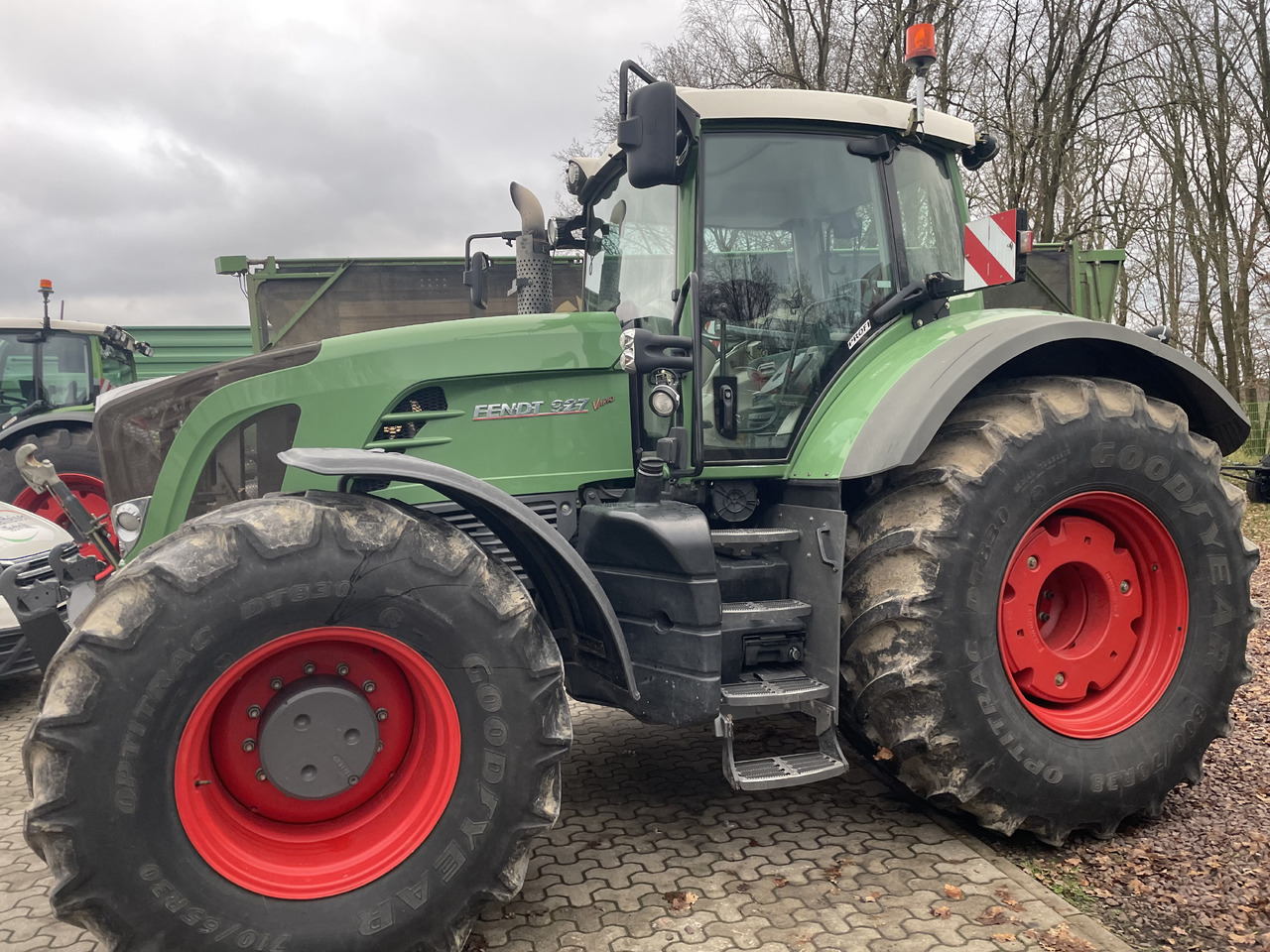 Fendt 927 Vario - Traktör: fotoğraf 1 Fendt 927 Vario - Traktör: fotoğraf 1