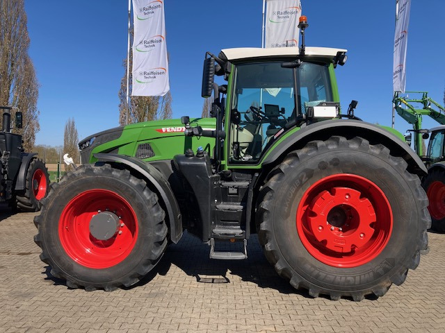 Fendt 930 Vario Gen7 Profi Setting2 - Traktör: fotoğraf 1 Fendt 930 Vario Gen7 Profi Setting2 - Traktör: fotoğraf 1