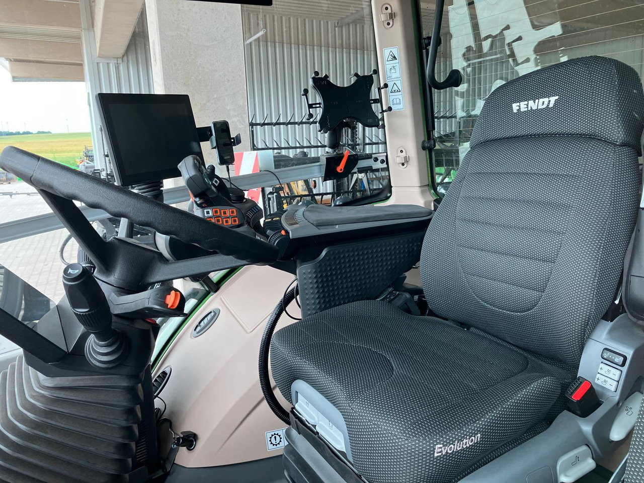 Fendt 942 Vario Gen7 Profi Setting2 - Traktör: fotoğraf 3 Fendt 942 Vario Gen7 Profi Setting2 - Traktör: fotoğraf 3