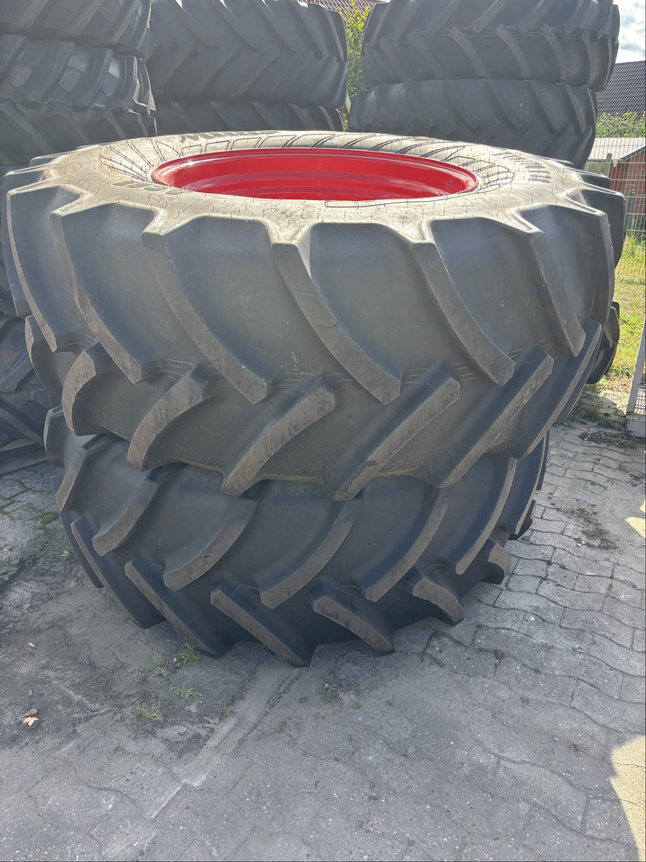 Fendt Mitas 710/70R38 600/65R28 - Lastikler ve jantlar: fotoğraf 1 Fendt Mitas 710/70R38 600/65R28 - Lastikler ve jantlar: fotoğraf 1