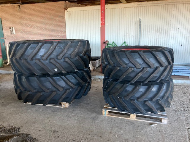 Fendt Trelleborg 650/75R38 600/65R - Lastik: fotoğraf 1 Fendt Trelleborg 650/75R38 600/65R - Lastik: fotoğraf 1