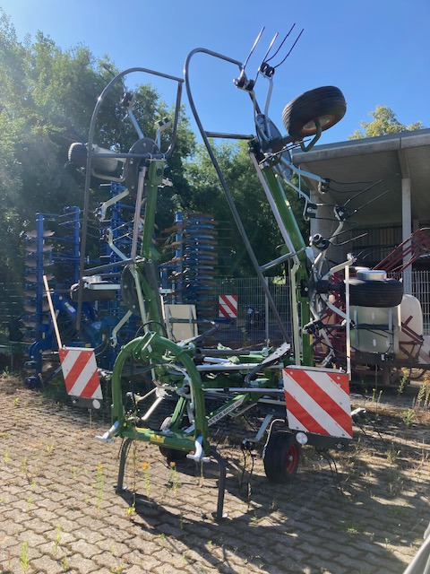 Fendt Twister 6606 DN - Ot toplama tırmığı: fotoğraf 1 Fendt Twister 6606 DN - Ot toplama tırmığı: fotoğraf 1