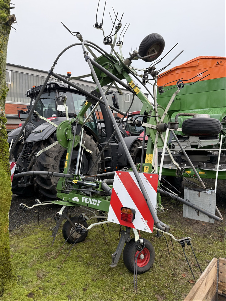 Fendt Twister 7706 DN - Ot toplama tırmığı: fotoğraf 2 Fendt Twister 7706 DN - Ot toplama tırmığı: fotoğraf 2