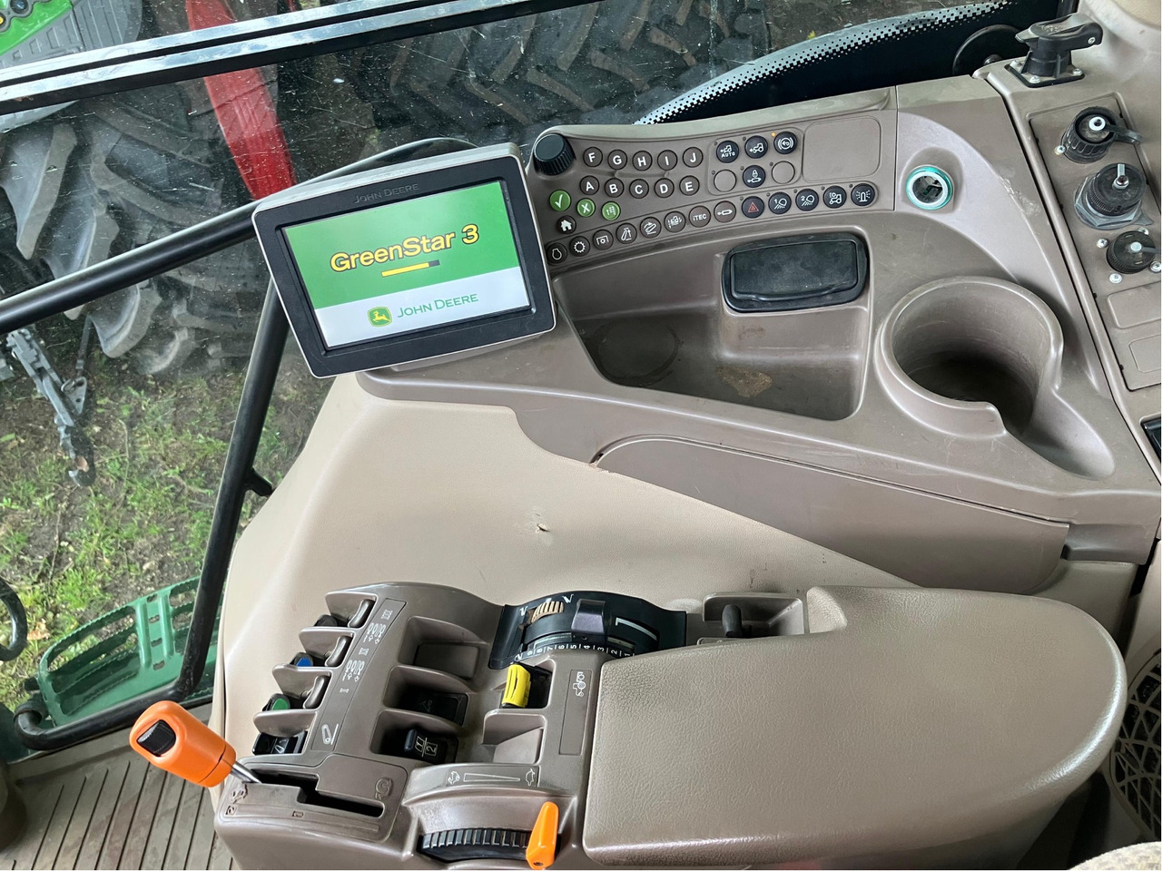 John Deere 6170 R AutoPower - Traktör: fotoğraf 3 John Deere 6170 R AutoPower - Traktör: fotoğraf 3