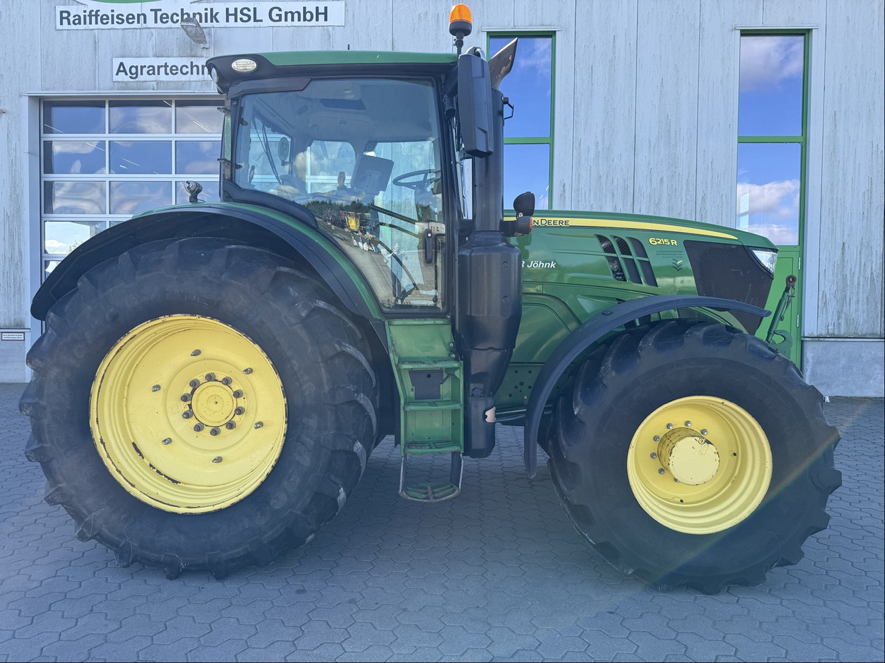 John Deere 6215R - Traktör: fotoğraf 4 John Deere 6215R - Traktör: fotoğraf 4
