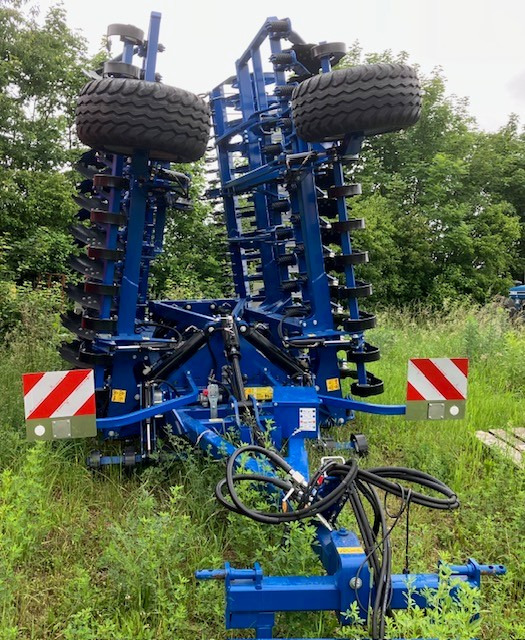 Köckerling Rebell Classic 800 T 2.0 - Tırmık: fotoğraf 1 Köckerling Rebell Classic 800 T 2.0 - Tırmık: fotoğraf 1