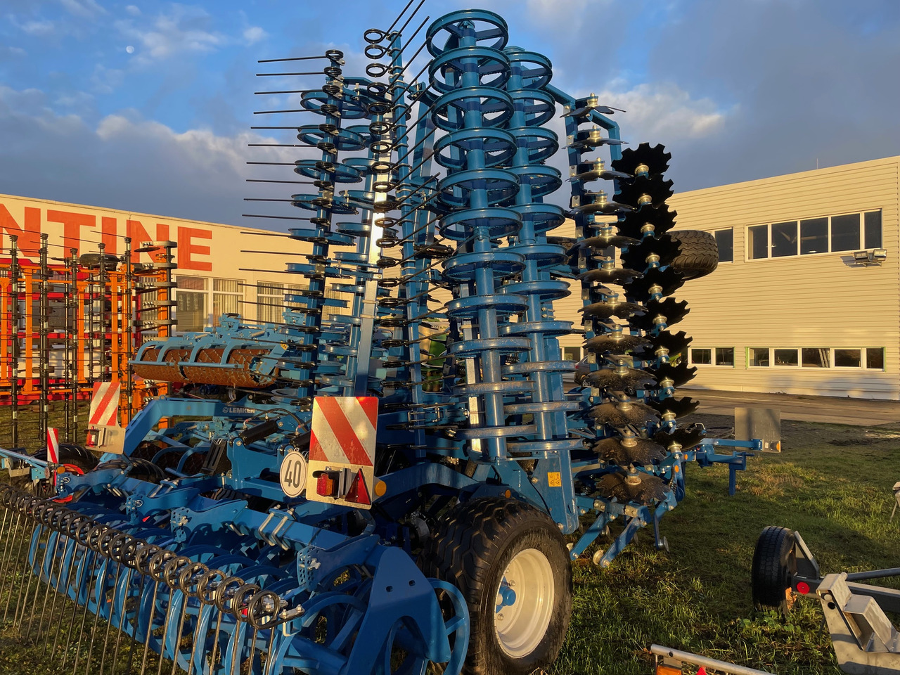 Köckerling Rebell classic 800 T 2.0 - Disk tırmığı: fotoğraf 4 Köckerling Rebell classic 800 T 2.0 - Disk tırmığı: fotoğraf 4