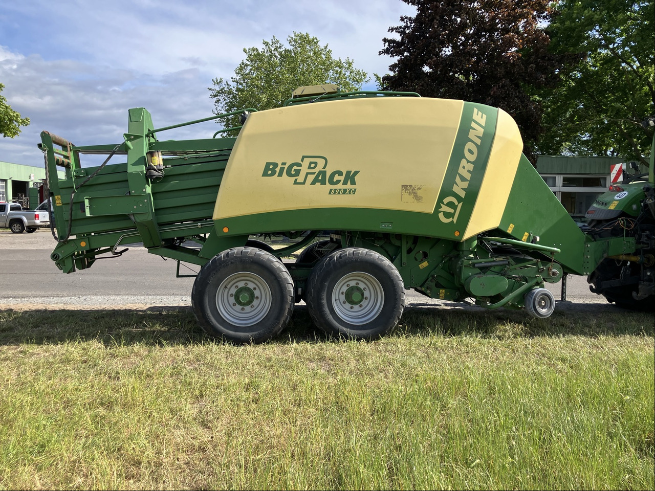 Krone Big Pack 890 XC - Kare balya makinesi: fotoğraf 3 Krone Big Pack 890 XC - Kare balya makinesi: fotoğraf 3