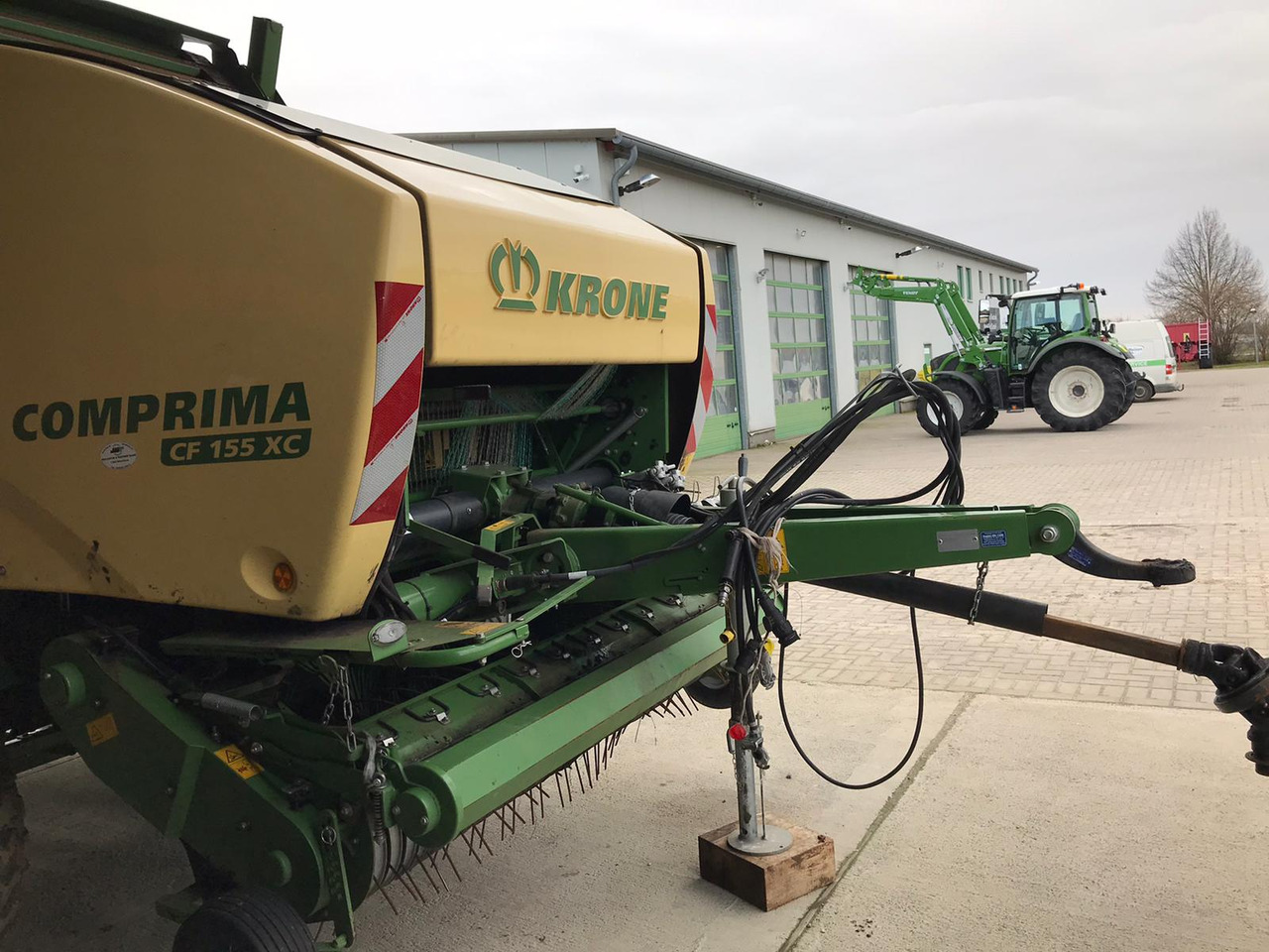 Krone Comprima CF 155 XC - Saman makinesi: fotoğraf 4 Krone Comprima CF 155 XC - Saman makinesi: fotoğraf 4