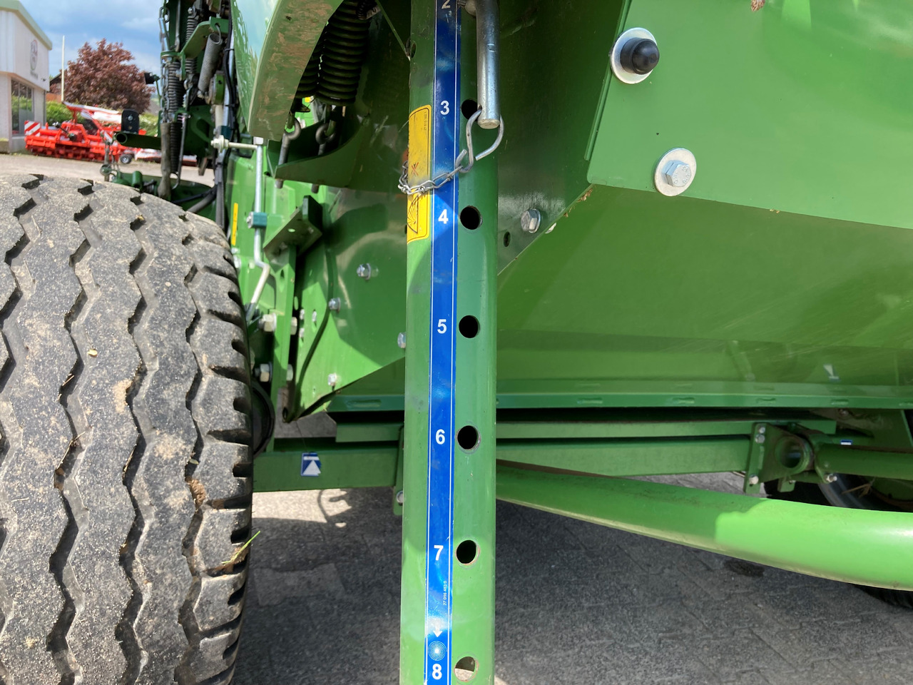 Krone Comprima F 155 XC - Saman makinesi: fotoğraf 3 Krone Comprima F 155 XC - Saman makinesi: fotoğraf 3