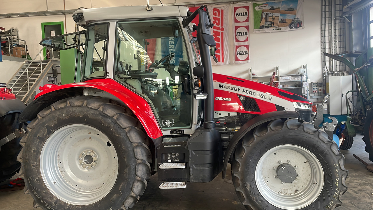 Massey Ferguson 5S.125 Dyna-6 EFFICIENT - Traktör: fotoğraf 1 Massey Ferguson 5S.125 Dyna-6 EFFICIENT - Traktör: fotoğraf 1