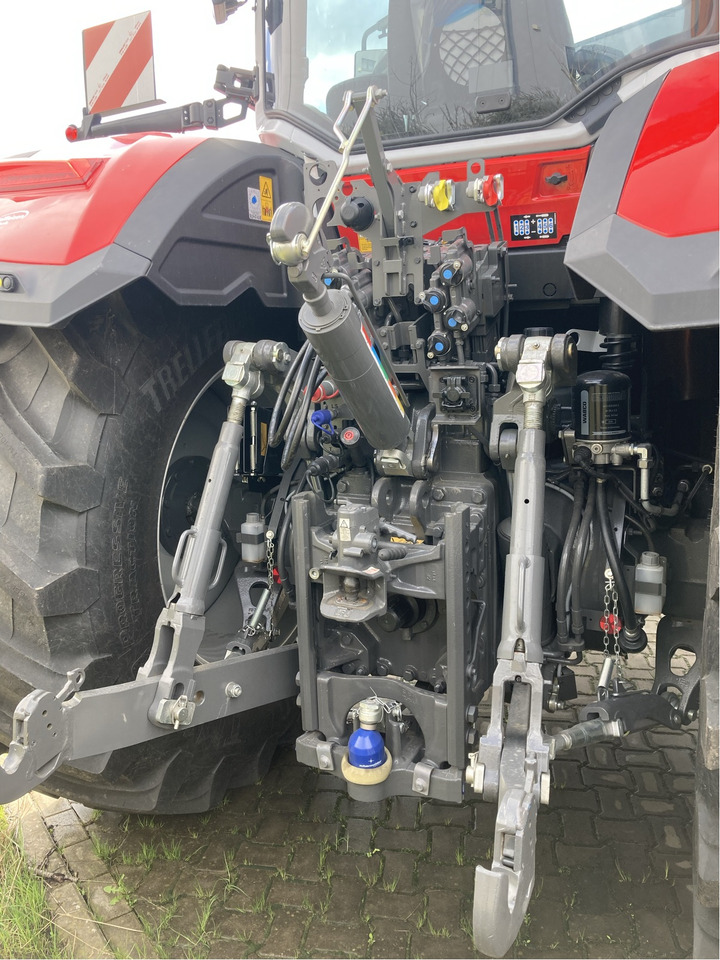 Massey Ferguson 8S.245 Dyna-VT EXCLUSIVE - Traktör: fotoğraf 3 Massey Ferguson 8S.245 Dyna-VT EXCLUSIVE - Traktör: fotoğraf 3