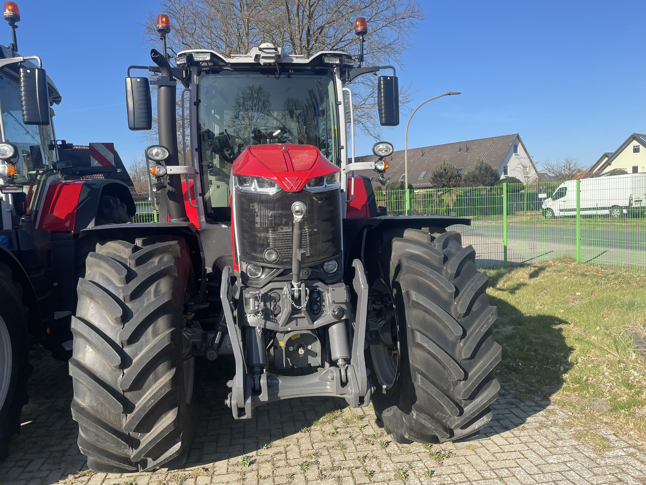 Massey Ferguson 8S.245 Dyna-VT EXCLUSIVE - Traktör: fotoğraf 5 Massey Ferguson 8S.245 Dyna-VT EXCLUSIVE - Traktör: fotoğraf 5