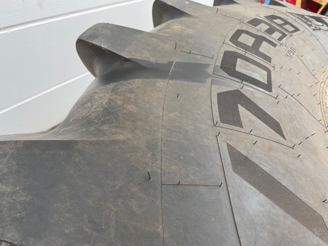 Michelin Räder 2x800 2x650 - Lastikler ve jantlar: fotoğraf 4 Michelin Räder 2x800 2x650 - Lastikler ve jantlar: fotoğraf 4