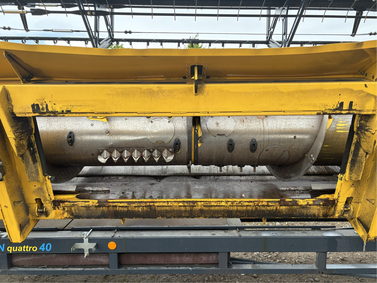 New Holland Schneidwerk Varifeed12.5 - Biçerdöver: fotoğraf 5 New Holland Schneidwerk Varifeed12.5 - Biçerdöver: fotoğraf 5