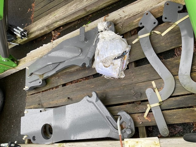 Stoll Frontladerkonsolen Fendt 700 - Traktör ön yükleyici: fotoğraf 1 Stoll Frontladerkonsolen Fendt 700 - Traktör ön yükleyici: fotoğraf 1