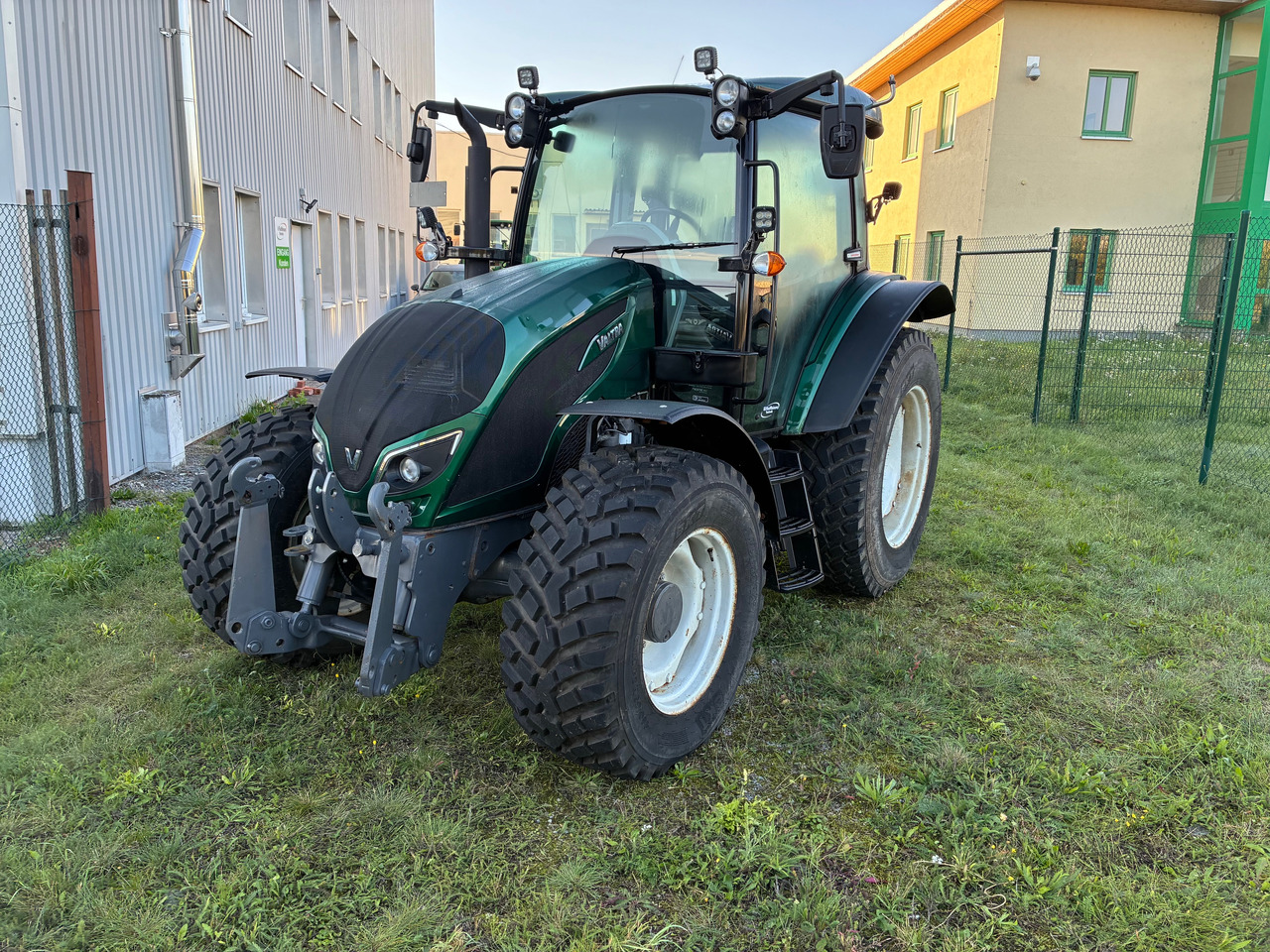 Valtra A114MH4 AC 71.5 - Traktör: fotoğraf 1 Valtra A114MH4 AC 71.5 - Traktör: fotoğraf 1